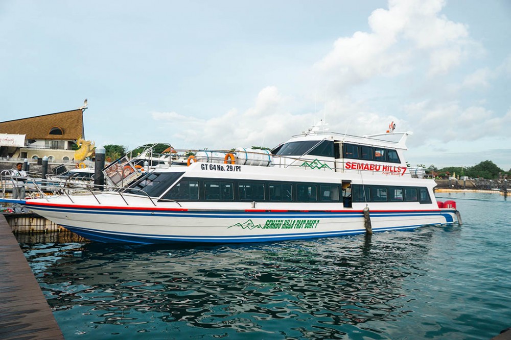Semabu Hills Fastboat